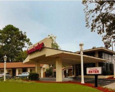 Azalea Inn & Suites Wilmington Ngoại thất bức ảnh